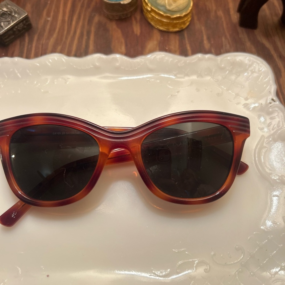 Classic Brown Sunglasses